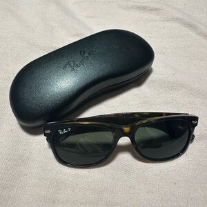 Ray-Ban New Wayfarer 710 Sunglasses in Tortoiseshell with Polarized Lenses